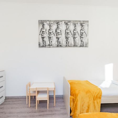 La Casa Di Nino By Rent All Como Buitenkant foto