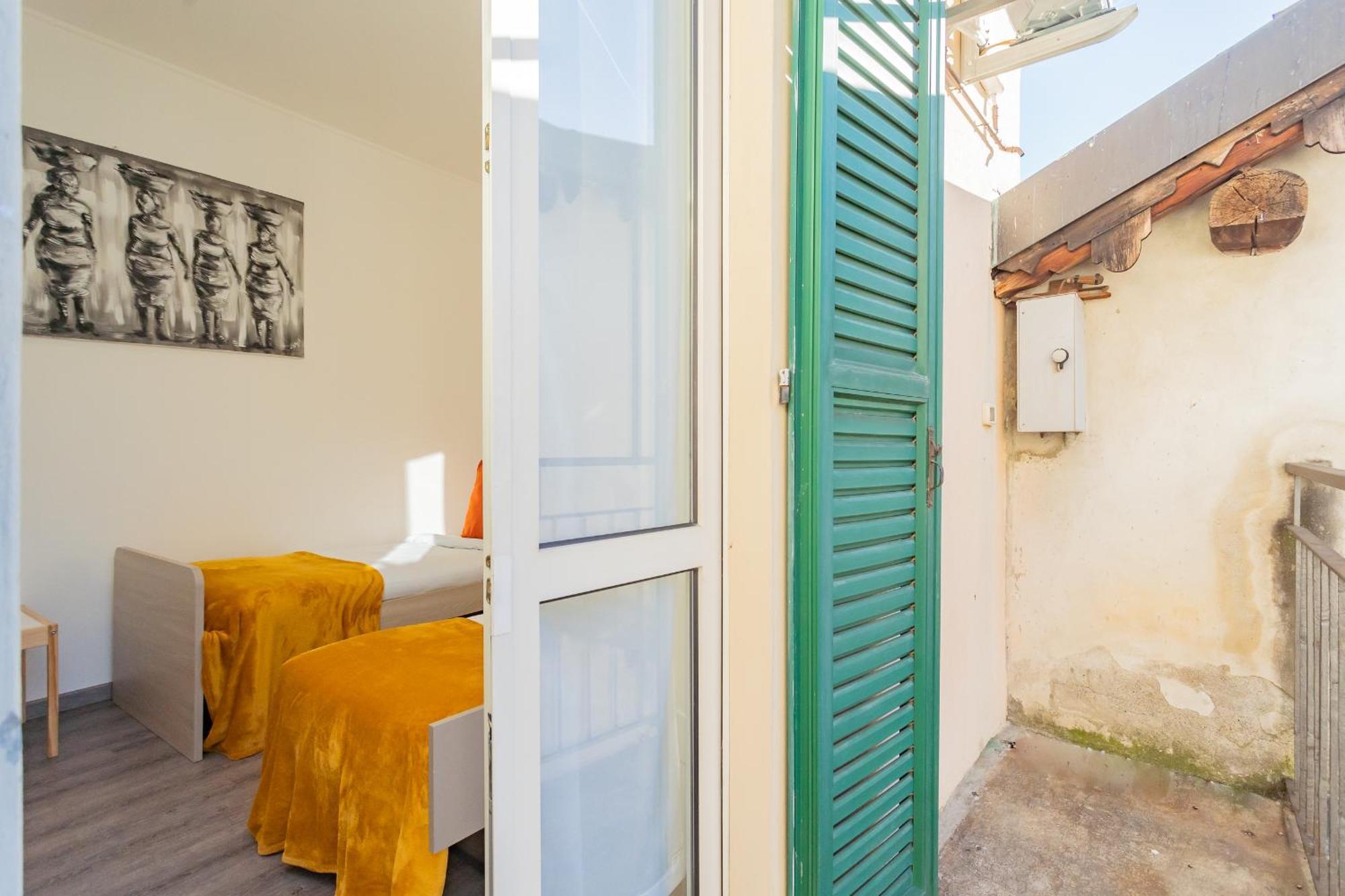 La Casa Di Nino By Rent All Como Buitenkant foto